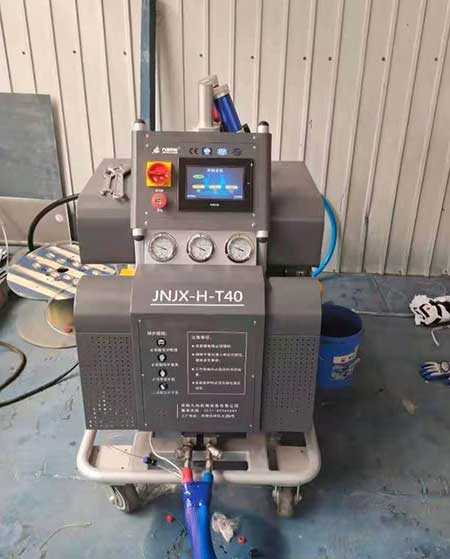 焦作哪個(gè)市場(chǎng)賣聚脲噴涂機(jī)(圖2) JNJX-H-T40液壓聚脲噴涂機(jī)